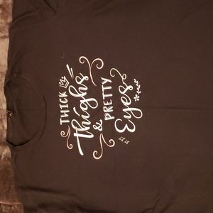 Thick thighs and pretty eyes